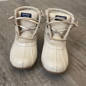 Toddler Size 7 Sperry Boots